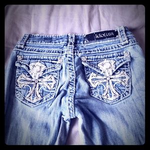 L A idol jeans